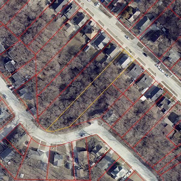 2nd image of 666 Franklin Ave