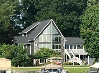 2799 Peterson Rd, Osseo, MI 49266