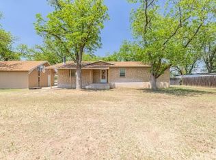 1034 Cactus Ln, San Angelo, TX 76903