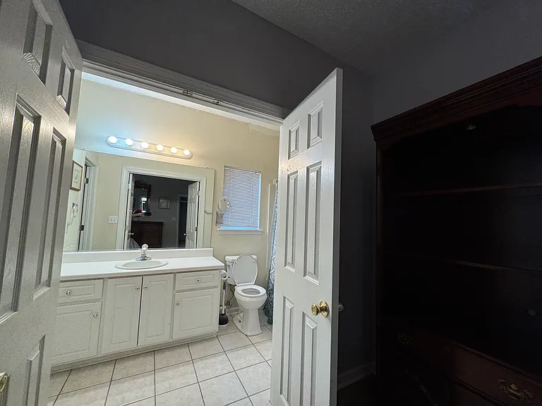 225 Spring Oak Ln — Photo 6
