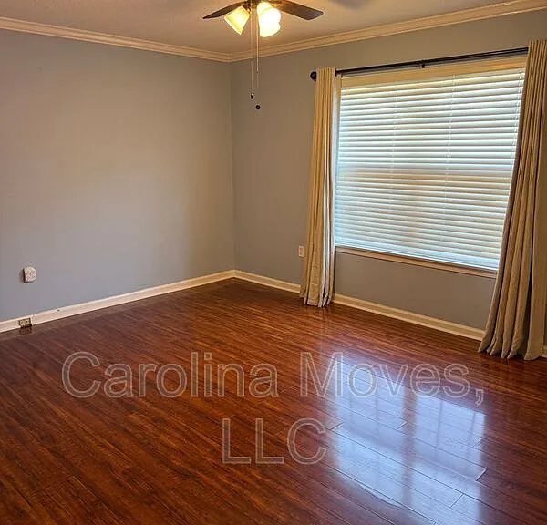 925 Cleveland St #231 — Photo 8