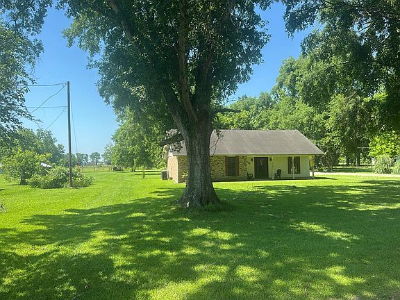 3rd image of 11939 E Subdivision Rd