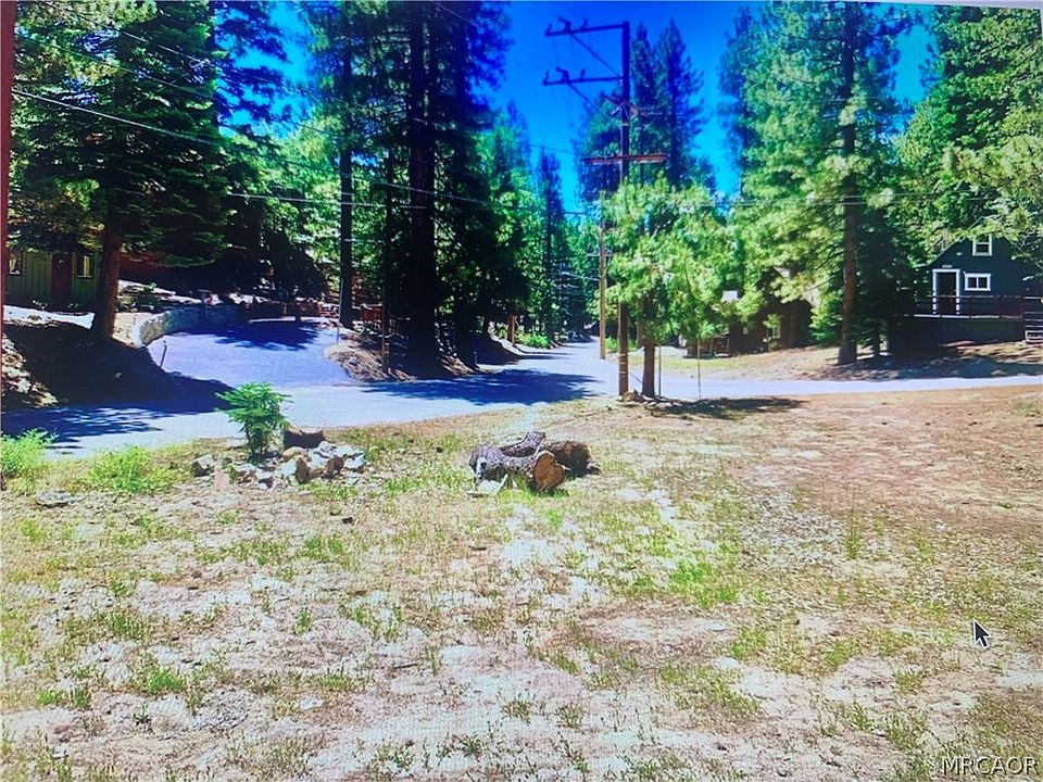1st image of 33350 Iris Dr