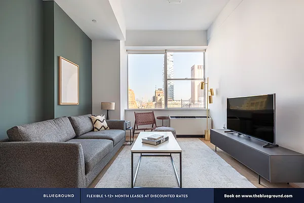 Rented by The Blueground | media 46