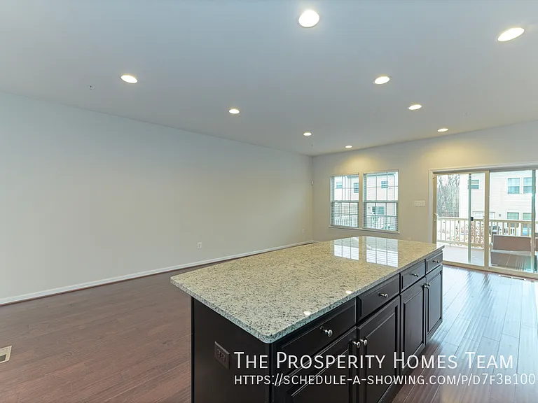 2744 Fredericksburg Rd — Photo 32
