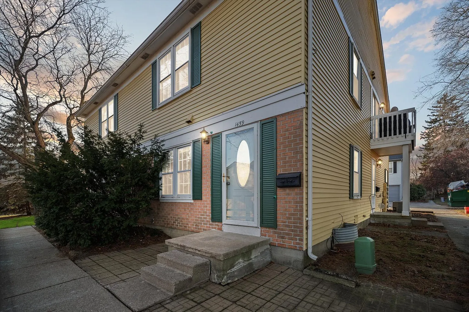 1459 Wingate Blvd photo 1