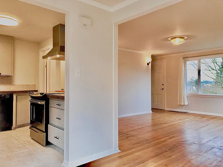 8303 9th Ave NW — Photo 5