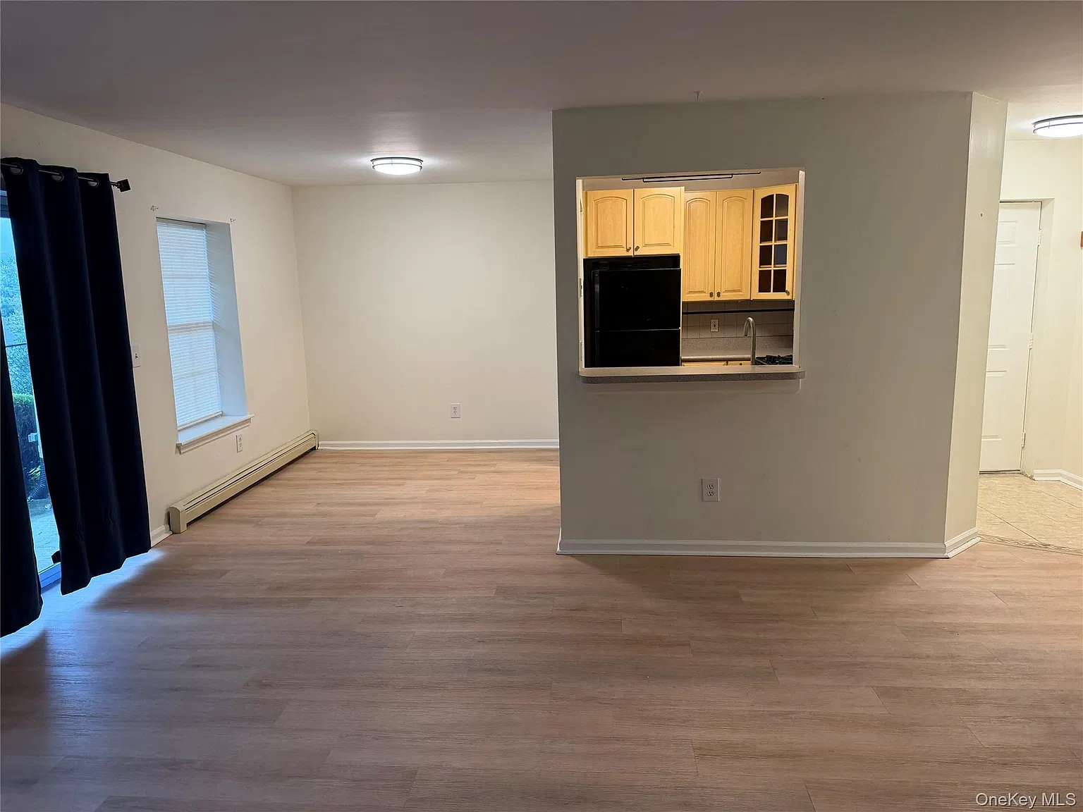2 bed, 2.0 bath, 950 sqft, $2,500 — Photo 4