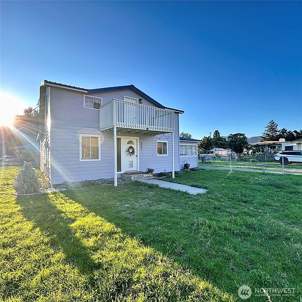 2nd image of 502 Fir Street