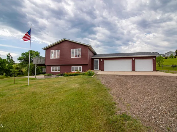 1601 Telluride Ln, Bismarck, ND 58503