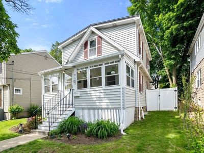 127 Highland Ave, Watertown, MA, 02472
