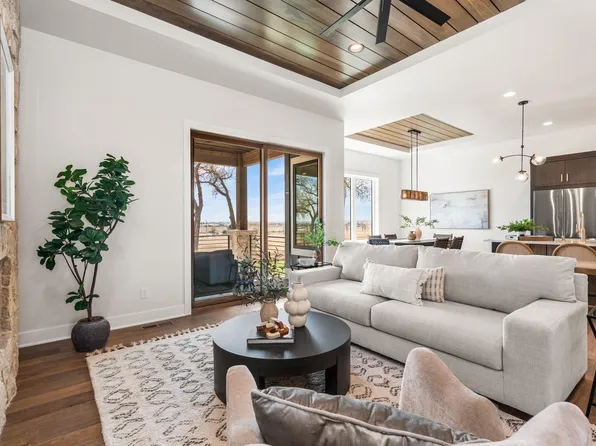 6739 Morning Song Ct, Timnath, CO 80547