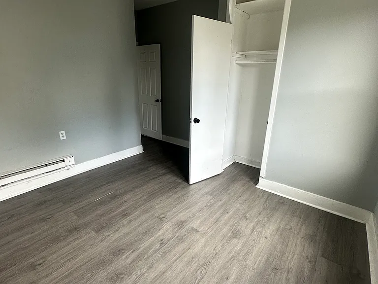 1035 Morris St #2F — Photo 12