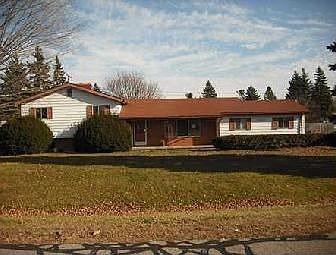 1st image of 2206 Blackthorn Dr