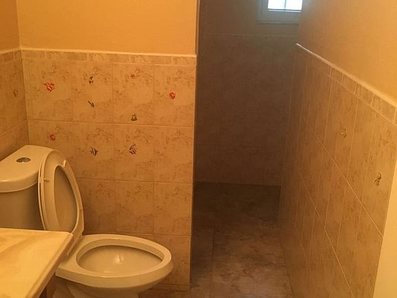 4th image of 719 Royal Palm Dr