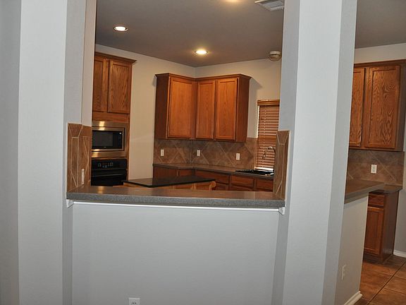 5th image of 507 Las Colinas Dr