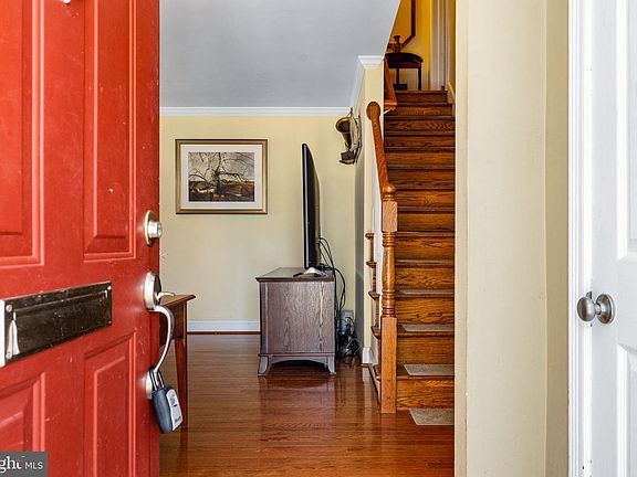 5th image of 318 Cleveland Ave