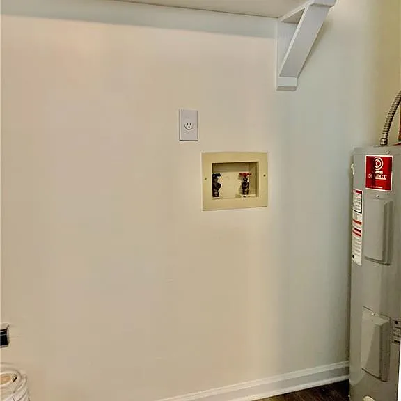 322 Powder Springs St — Photo 10