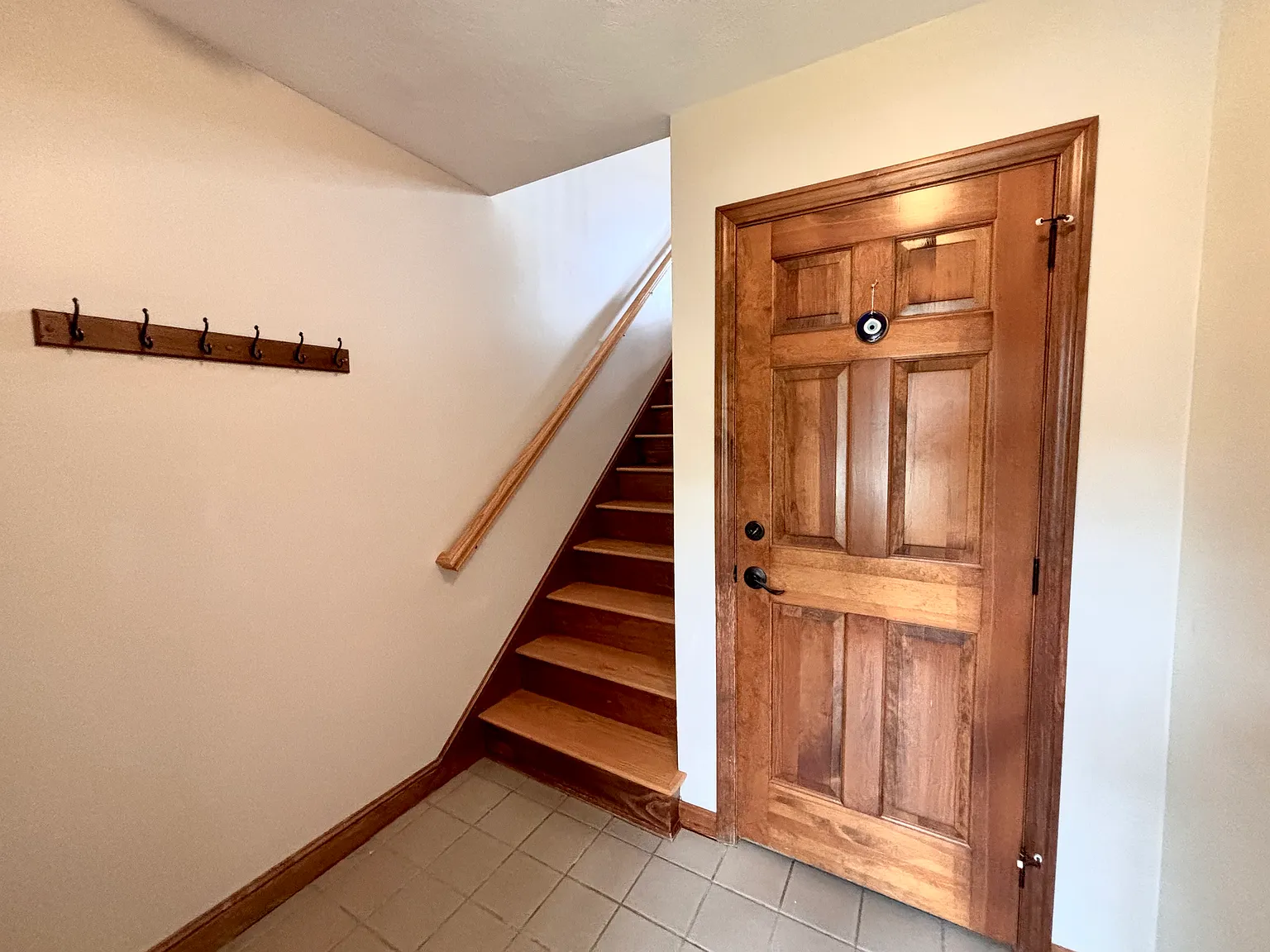 2 bed, 1626 sqft, $2,700 — Photo 3