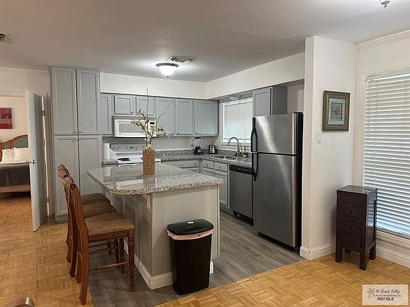 2nd image of 3605 Carmen Ave