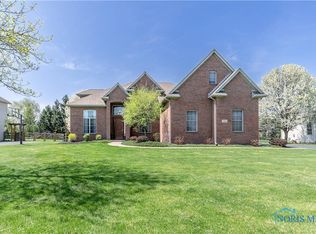 4408 Turtle Creek Dr, Perrysburg, OH 43551