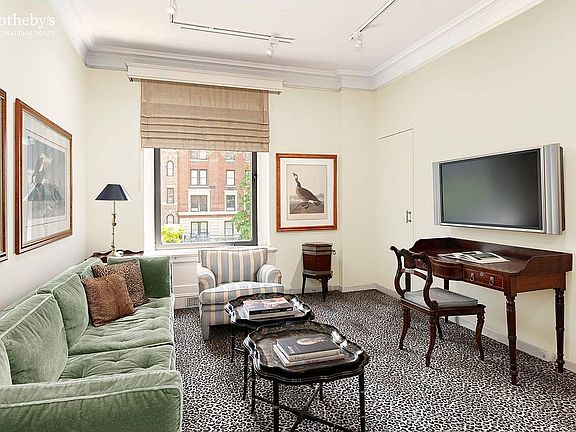 5th image of 950 Park Ave #3B