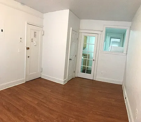 Rented by Olympic CIty Real Estate | media 1