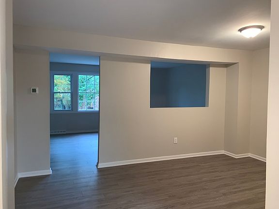 5th image of 1438 Boxwood Dr