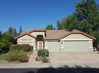 5679 Ambassador Dr, Rocklin, CA