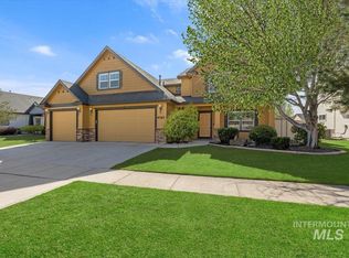 9767 W Bray Creek St, Star, ID 83669