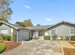 1064 W Hawthorne St, Ontario, CA 91762