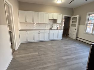 246 E Dwight St #1, Holyoke, MA 01040