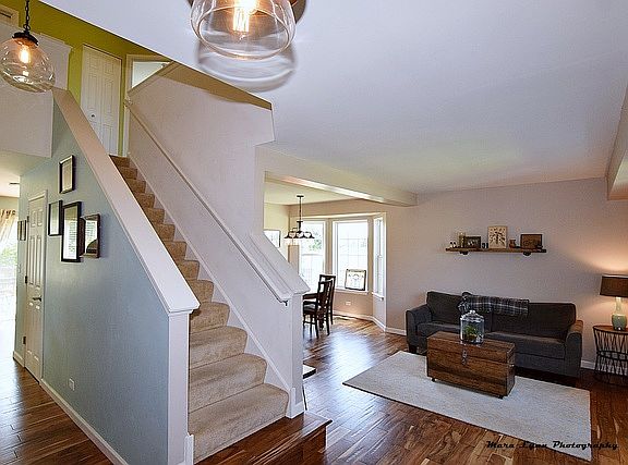4th image of 2945 Darley Dr