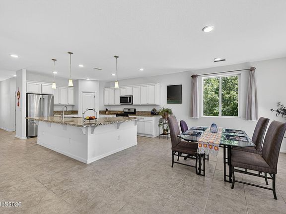 2nd image of 1235 Heybourne Rd