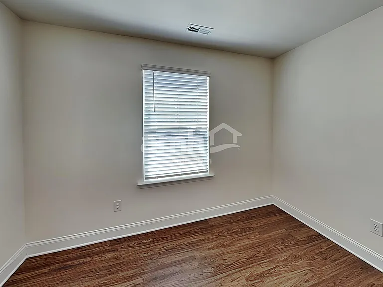 334 Elmhurst Dr — Photo 24
