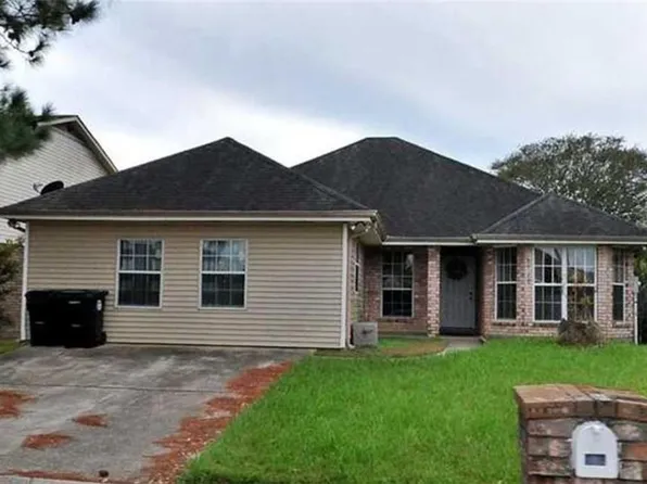 6920 Ridgefield Dr, New Orleans, LA 70128