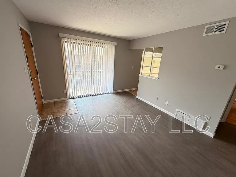 5106 Malibu Ct #32 — Photo 8