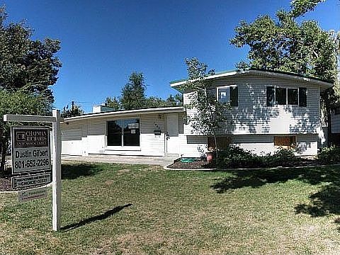 1st image of 1403 E Ironwood Ave