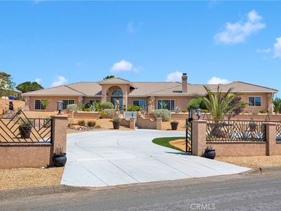 19420 Red Feather Rd, Apple Valley, CA, 92307