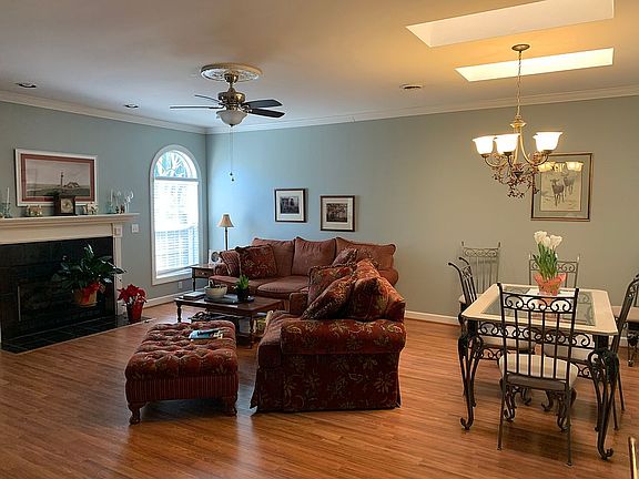 Spacious & open living area.