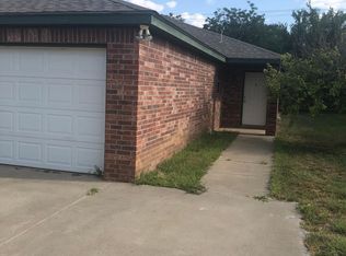 604 4th Ave UNIT A, Canyon, TX 79015