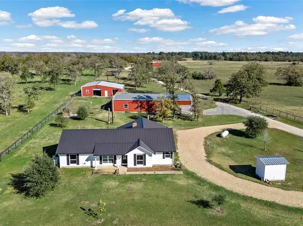 21416 Fm 2620 Rd, Bedias, TX 77831