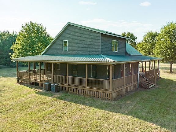 3rd image of 2389 County Road 48