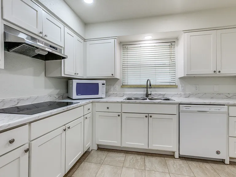 1213 Mill Valley Dr — Photo 11