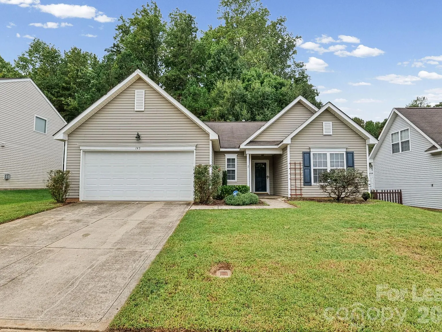 3 bed, 2.0 bath, 1375 sqft, $1,800 — Photo 1