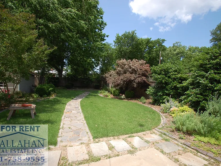 917 Skyline Dr — Photo 8