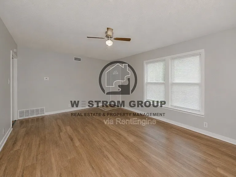 136 Arthur Dr — Photo 6