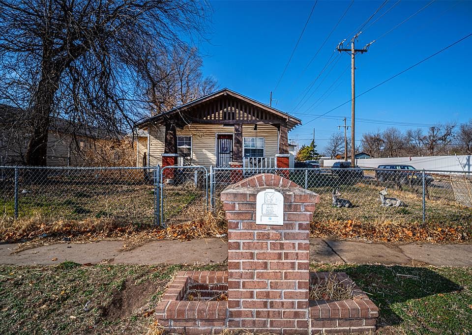 1st image of 2201 S Central Ave