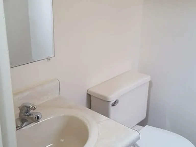 1034 Kelley St — Photo 6