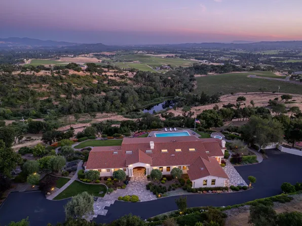 2300 Old Soda Springs Road, Napa, CA 94558
